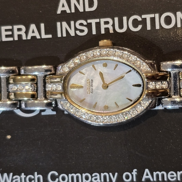 Women's CITIZEN ECHO DRIVE OPALESCENT WATCH SILVER & GOLD w RHINESTONES - Picture 6 of 16